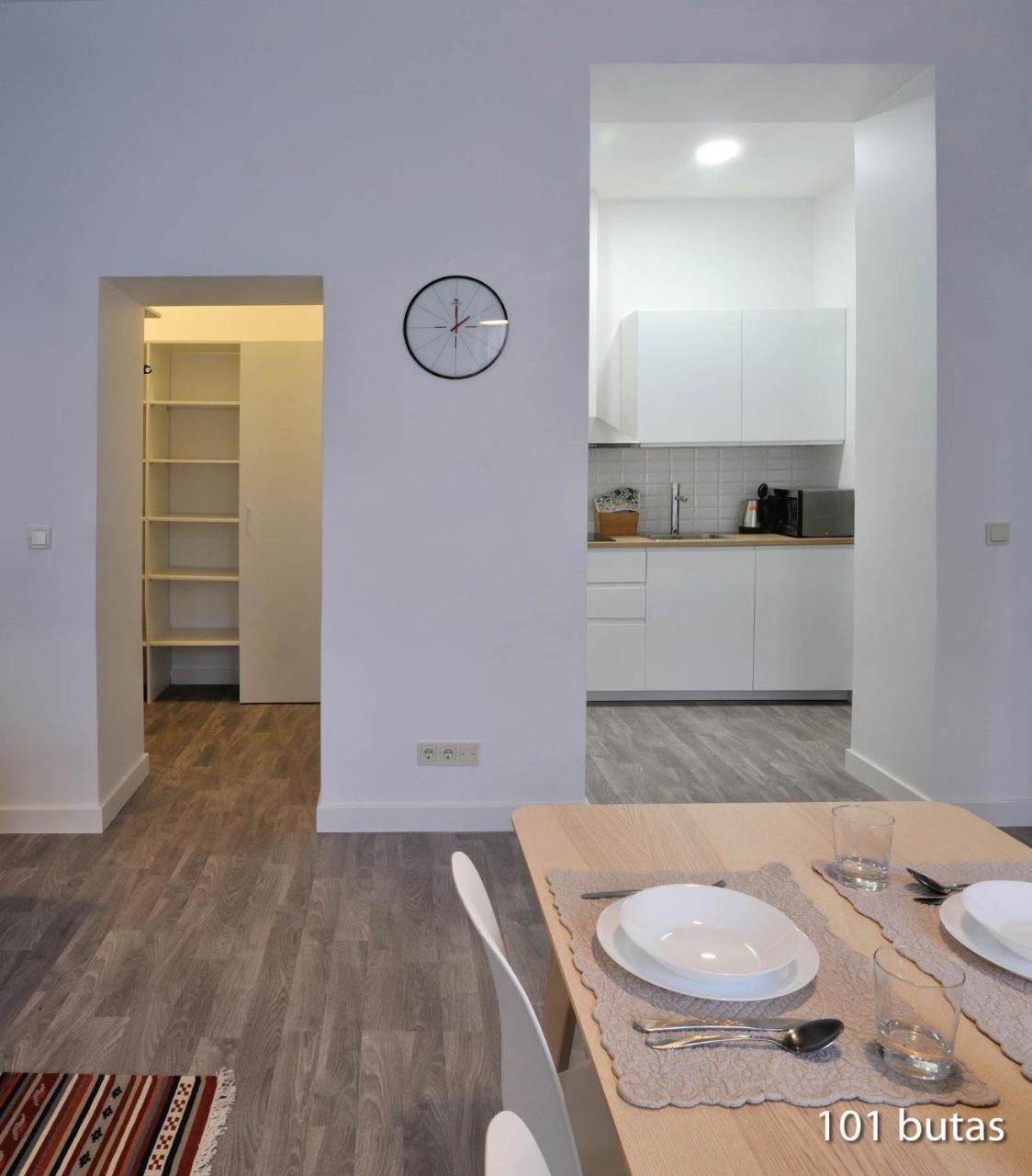 Luxurious Apartment Вильнюс Экстерьер фото