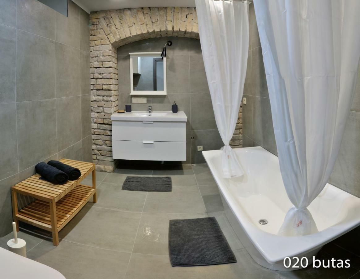 Luxurious Apartment Вильнюс Экстерьер фото